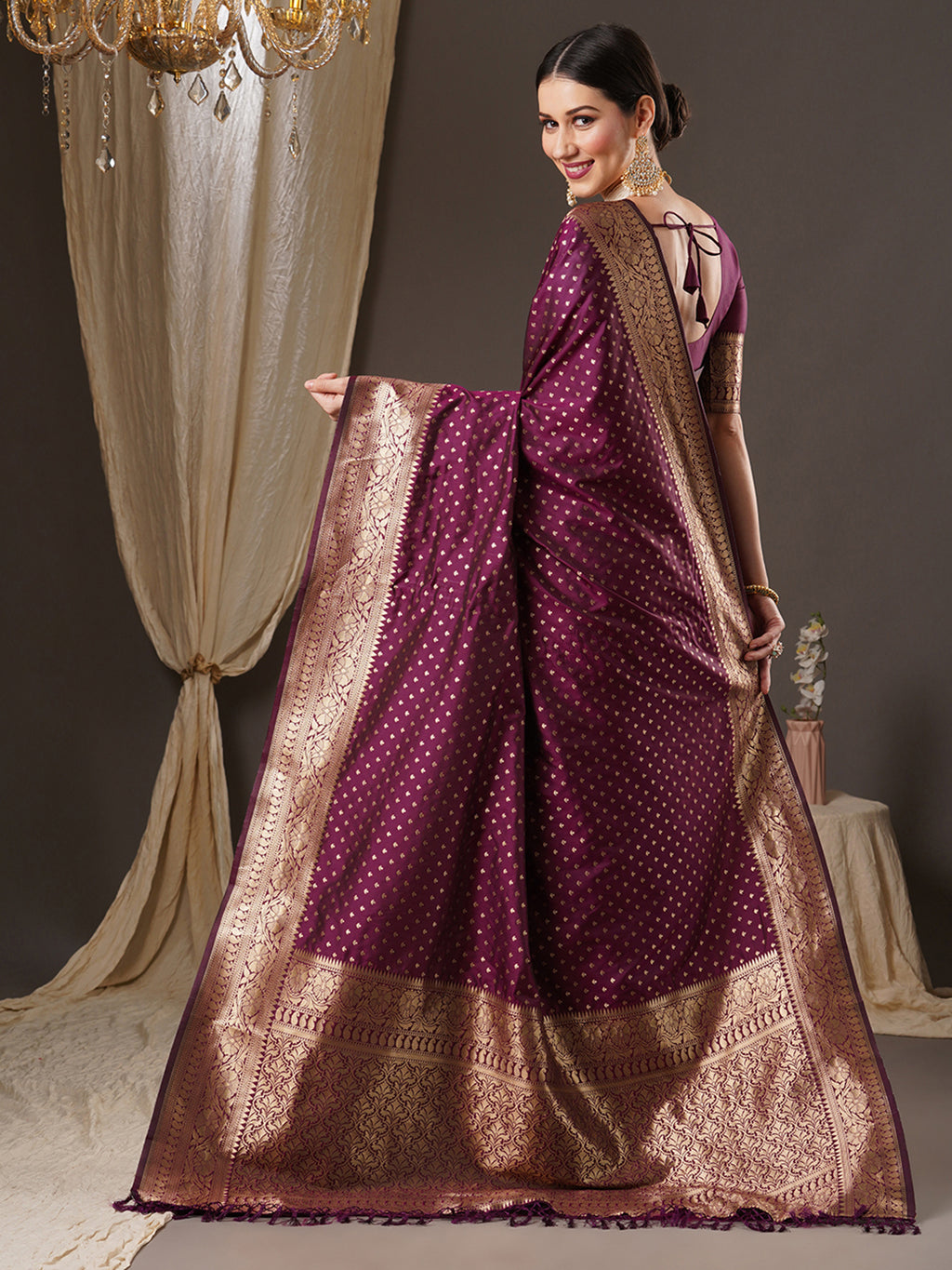 silk blend magenta wovendesign designer saree with blouse piece 14pakhi1507