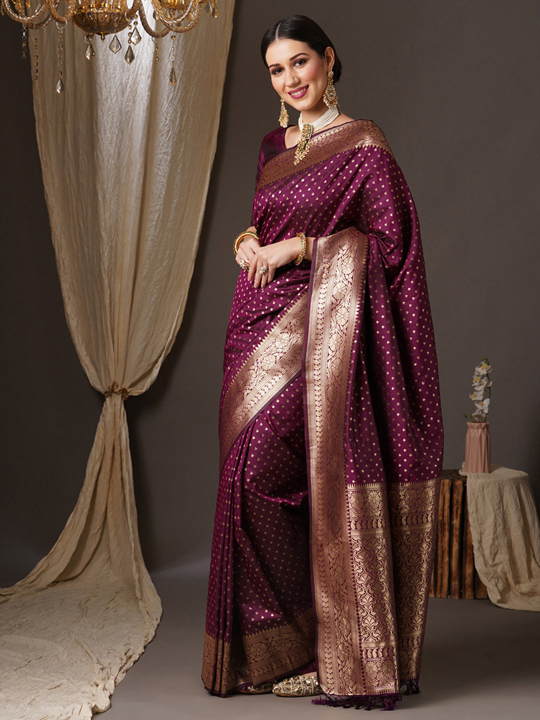 silk blend magenta wovendesign designer saree with blouse piece 14pakhi1507