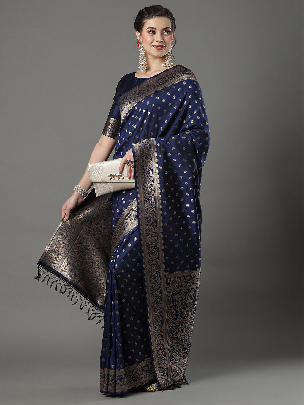 silk blend navyblue wovendesign designer saree with blouse piece 16pakhi1704