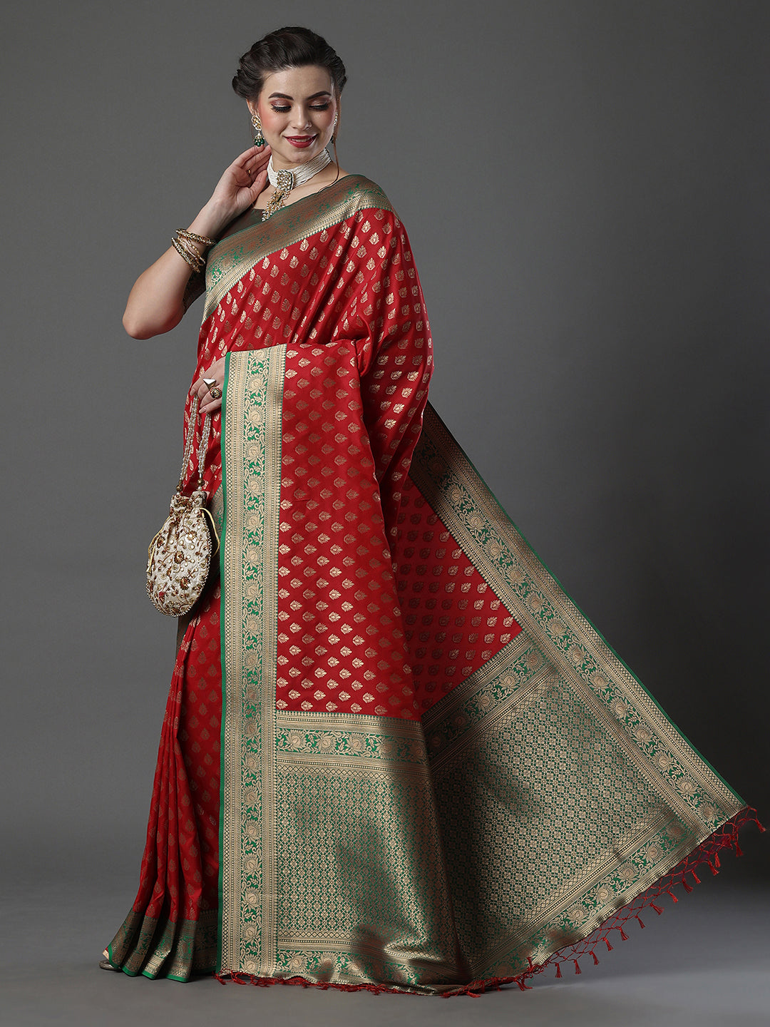 silk blend red wovendesign designer saree with blouse piece 16pakhi1707