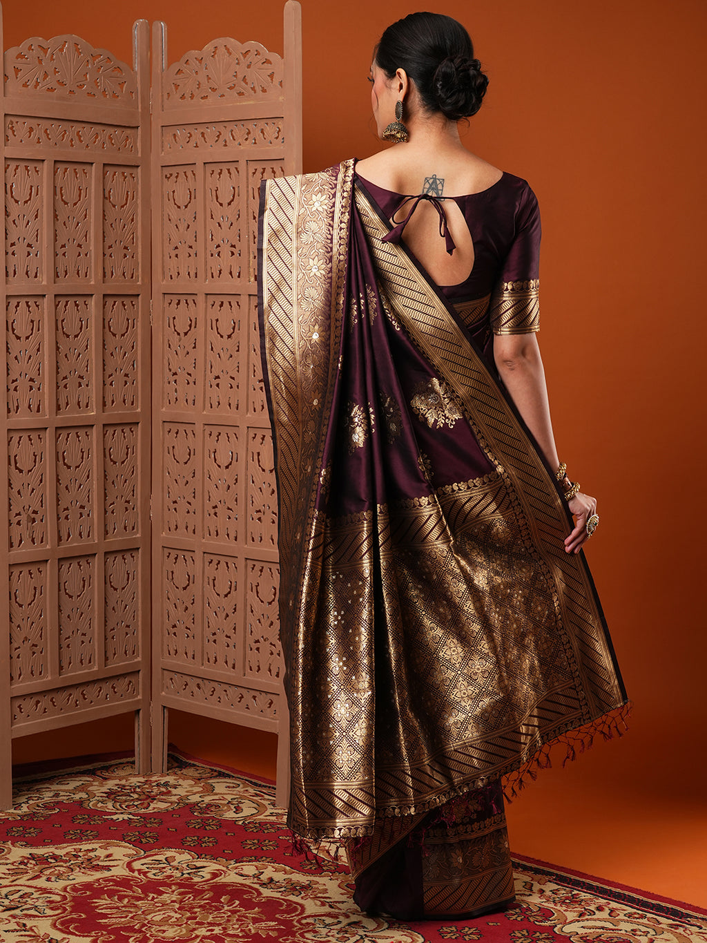 silk blend burgundy wovendesign designer saree with blouse piece 17pakhi1805