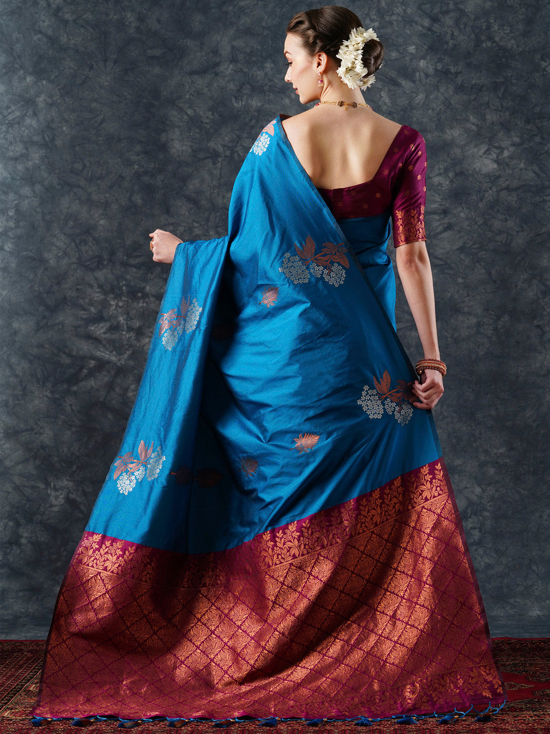 silk blend blue woven design designer saree with blouse piece 22pakhi2202