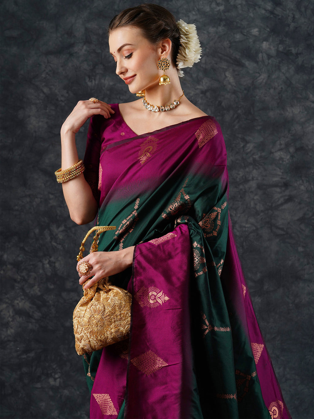 silk blend green woven design designer saree with blouse piece 23pakhi2309
