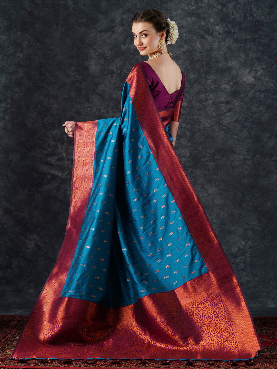 silk blend blue woven design designer saree with blouse piece 25pakhi2507