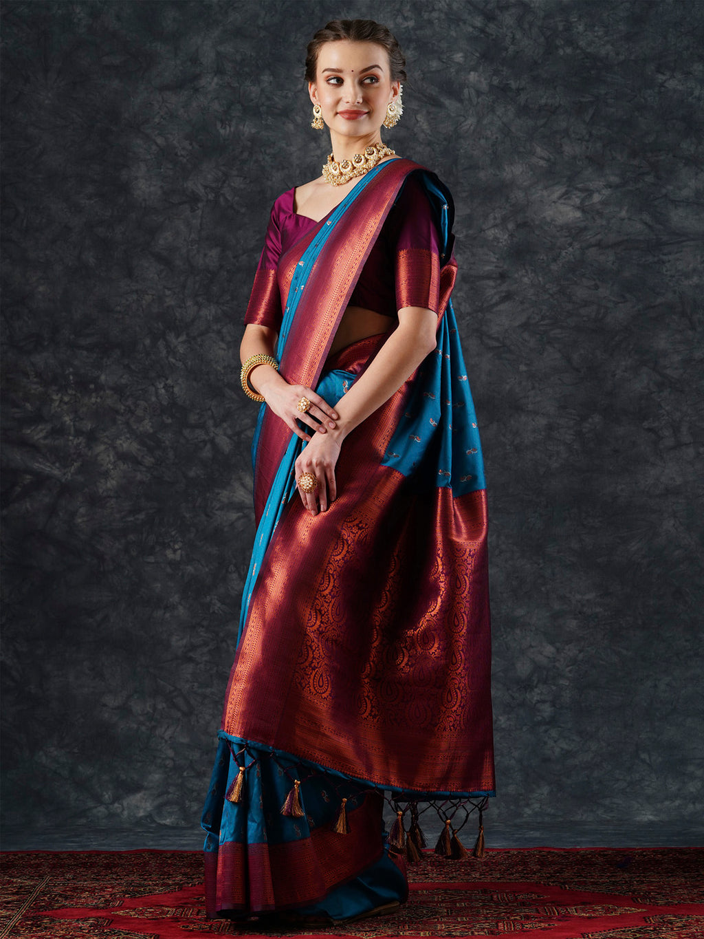 silk blend blue woven design designer saree with blouse piece 25pakhi2507