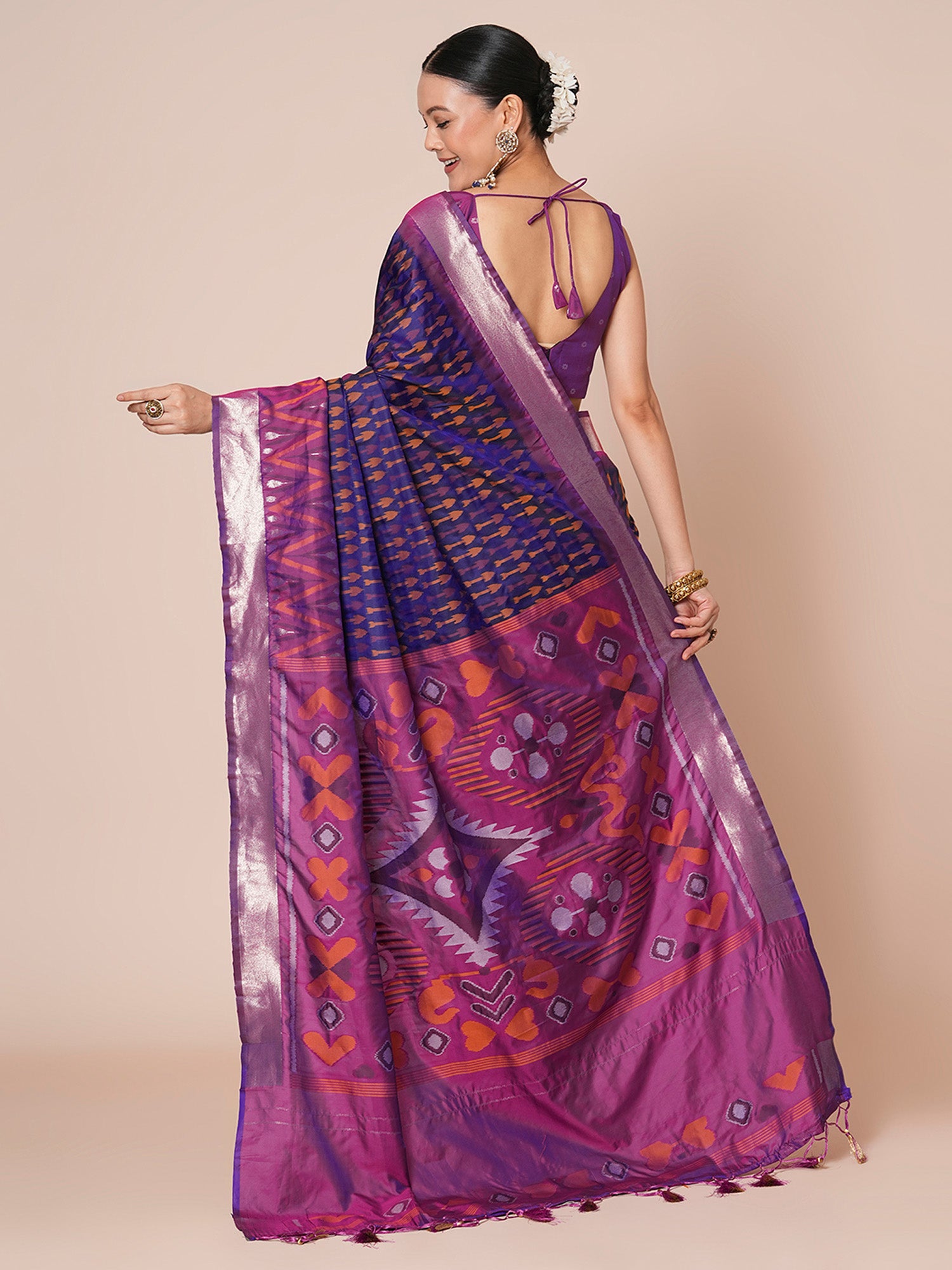 silk blend navy blue woven design designer saree with blouse piece 28pakhi2801