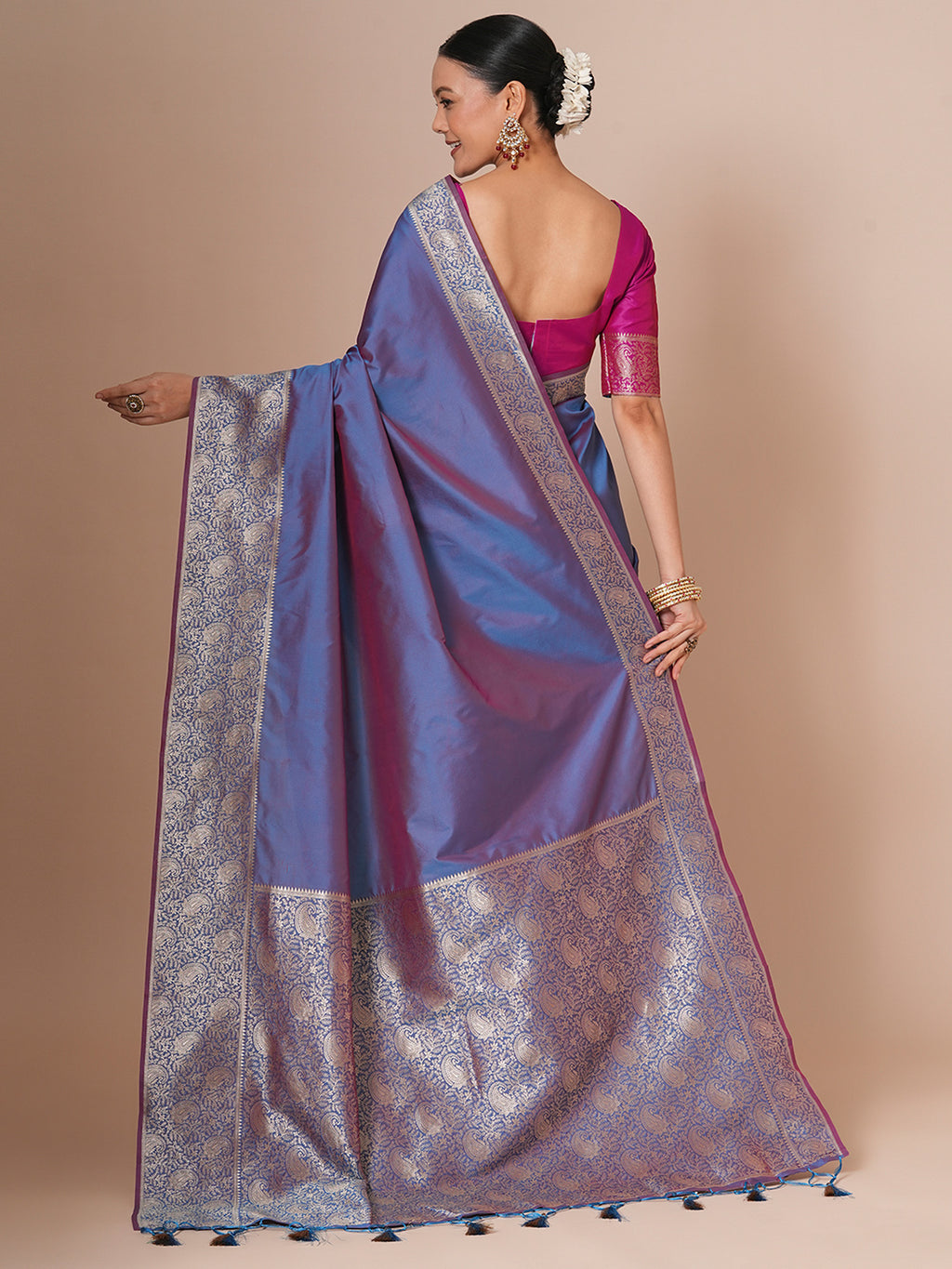 silk blend lavender woven design designer saree with blouse piece 29pakhi2902