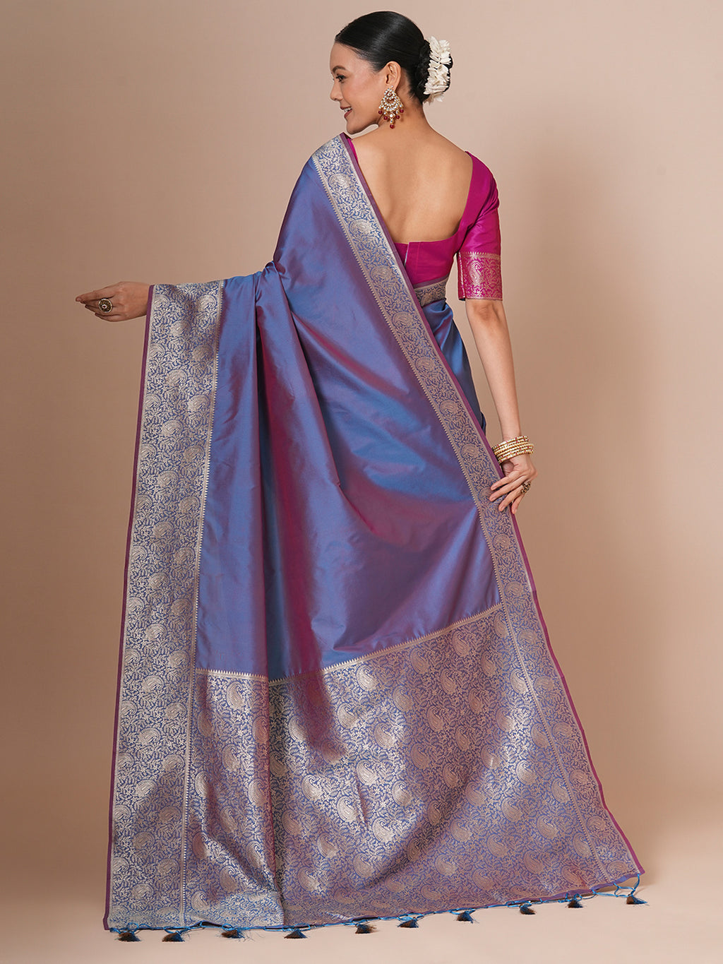 silk blend lavender woven design designer saree with blouse piece 29pakhi2902