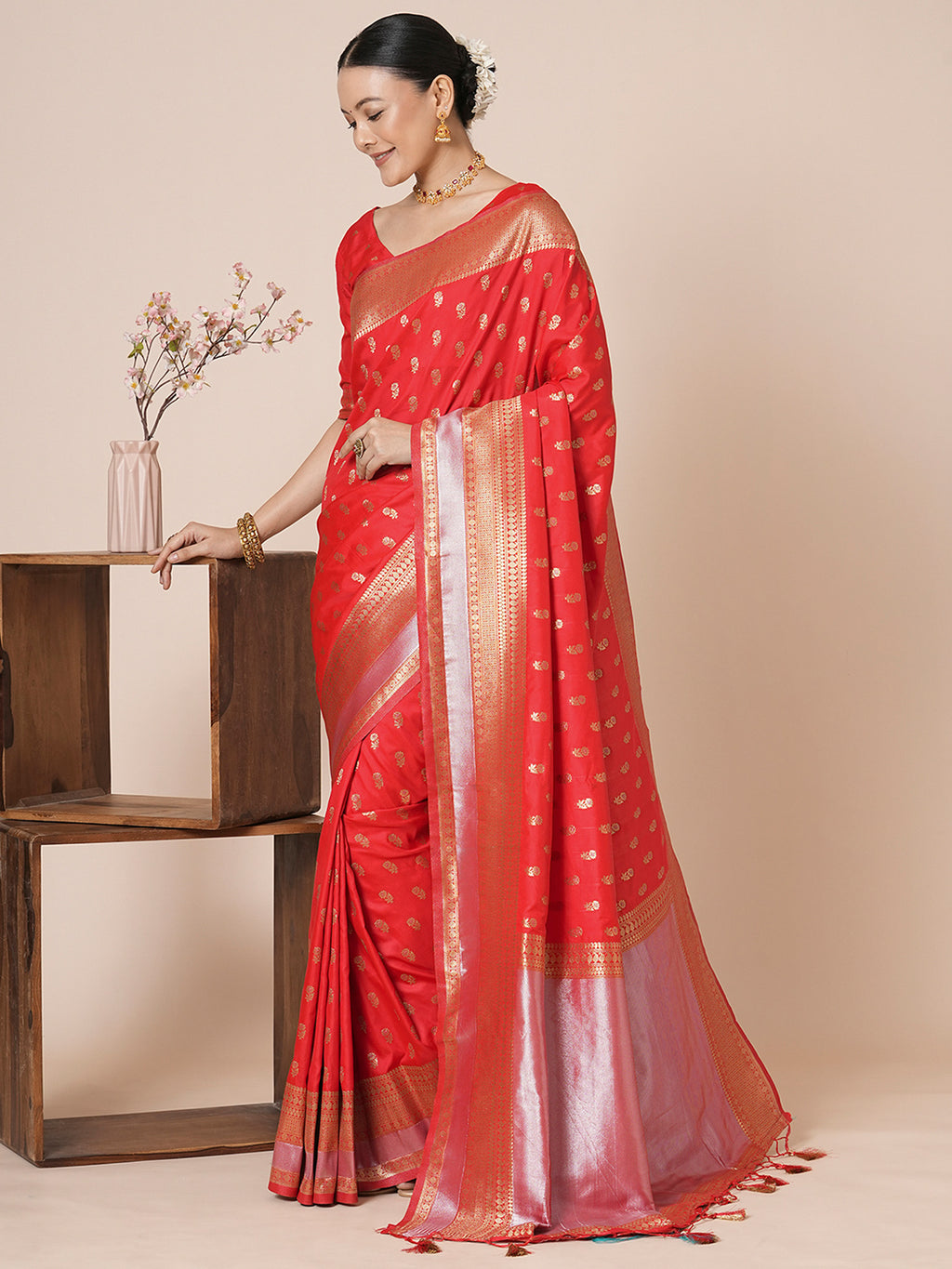 silk blend red woven design designer saree with blouse piece 29pakhi2910