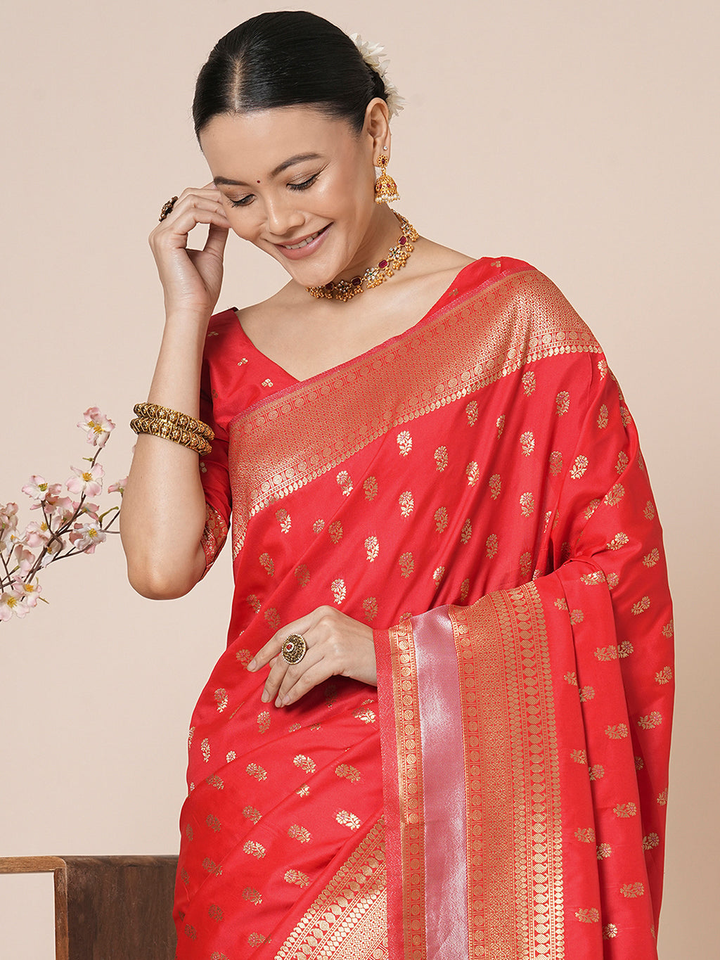 silk blend red woven design designer saree with blouse piece 29pakhi2910