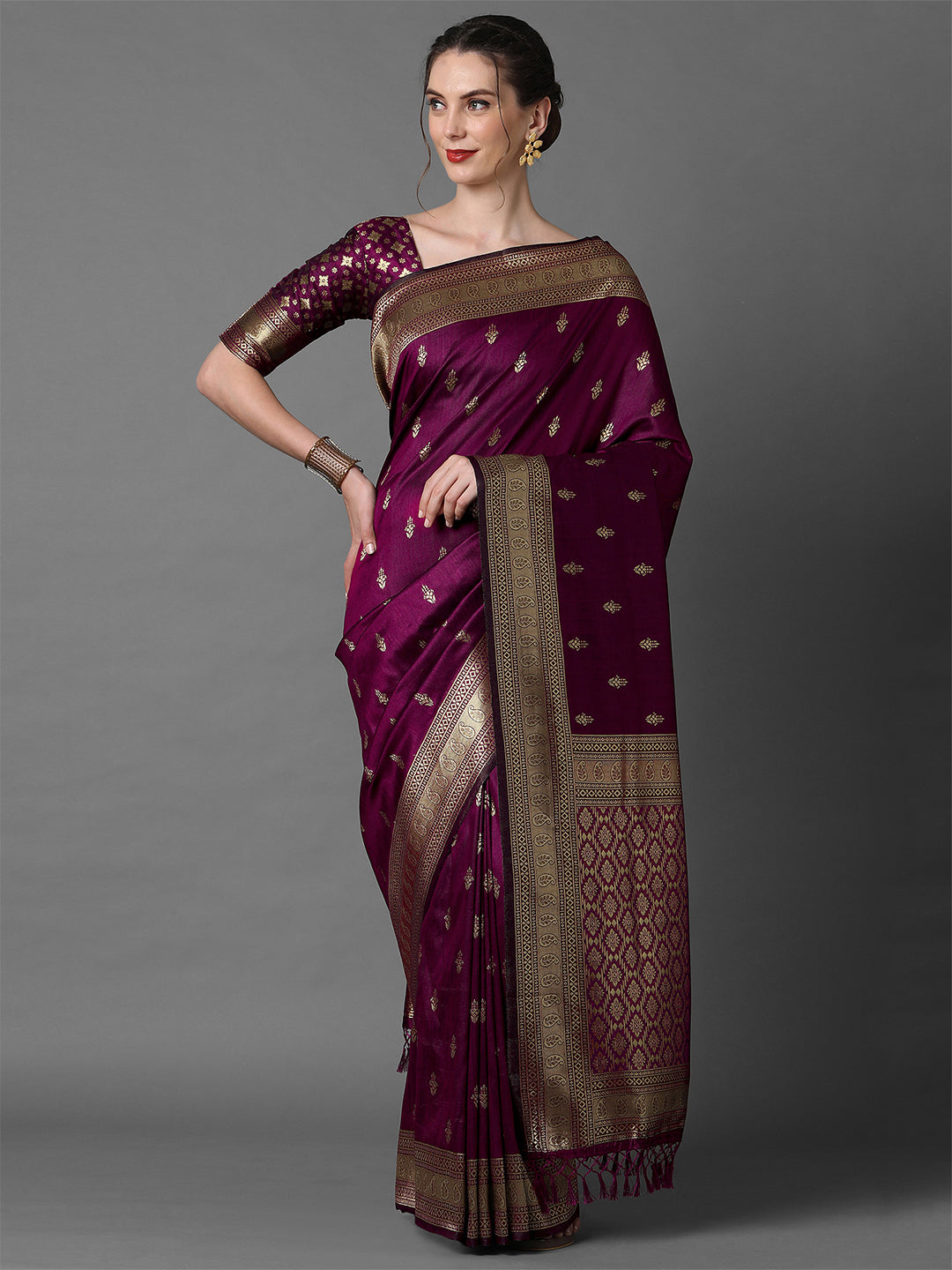 silk blend magenta wovendesign designer saree with blouse piece 2pakhi4103b