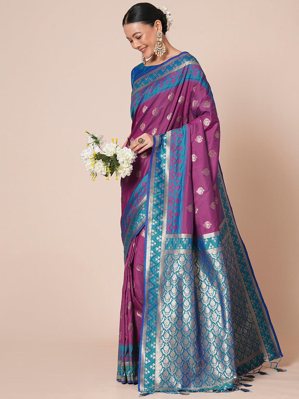 silk blend magenta woven design designer saree with blouse piece 31pakhi3103