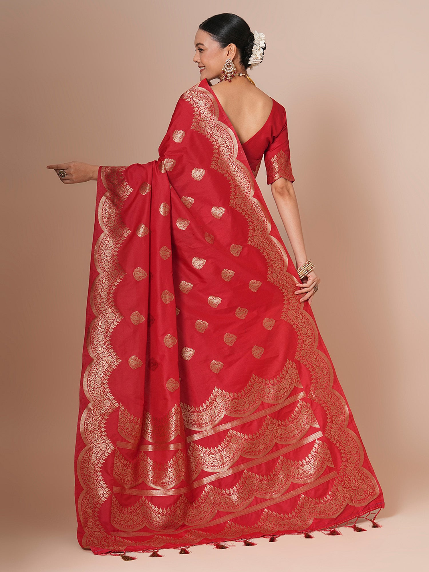 silk blend red woven design designer saree with blouse piece 31pakhi3107