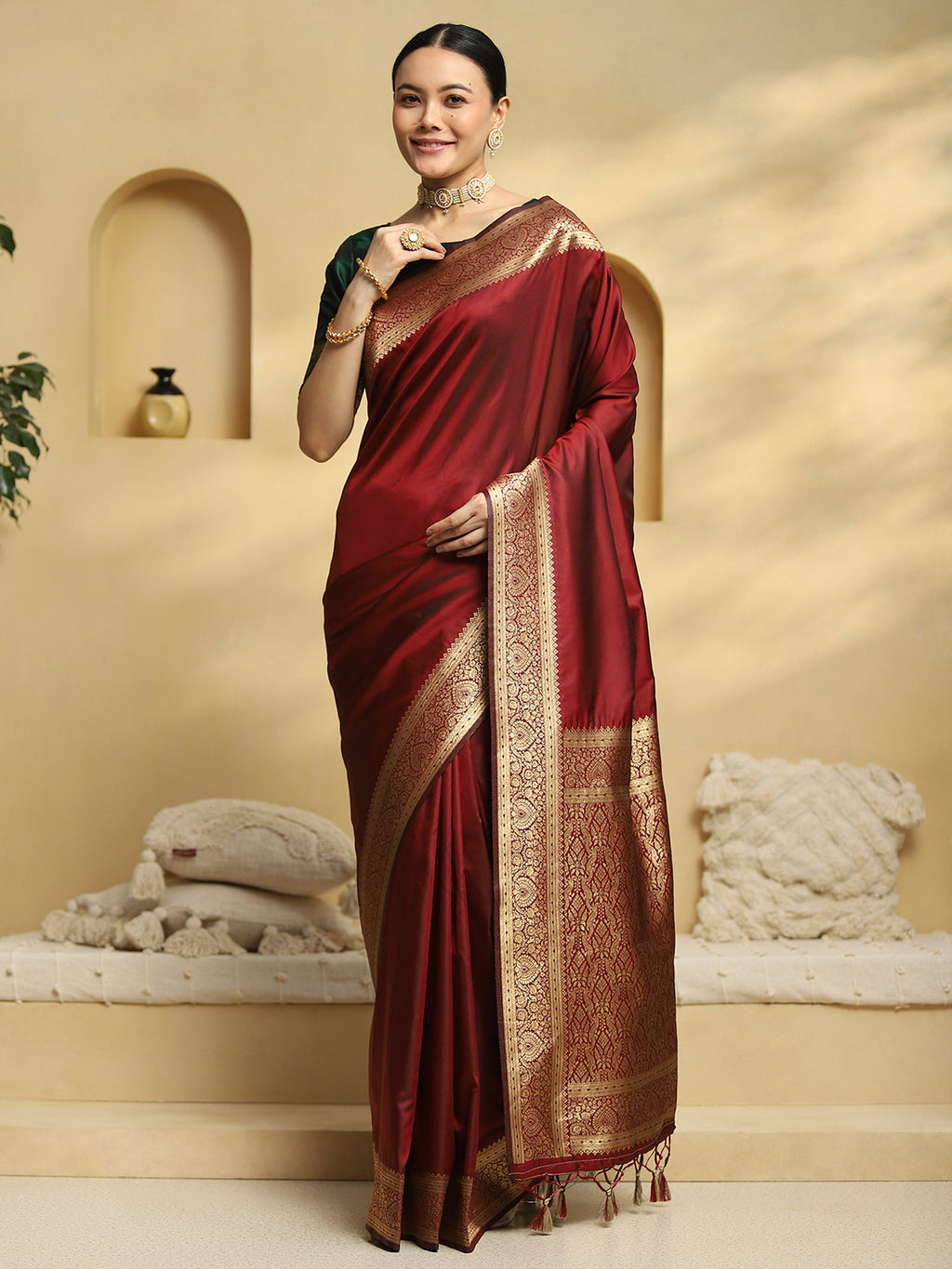 soft silk maroon woven design designer saree with blouse piece 32pakhi3201