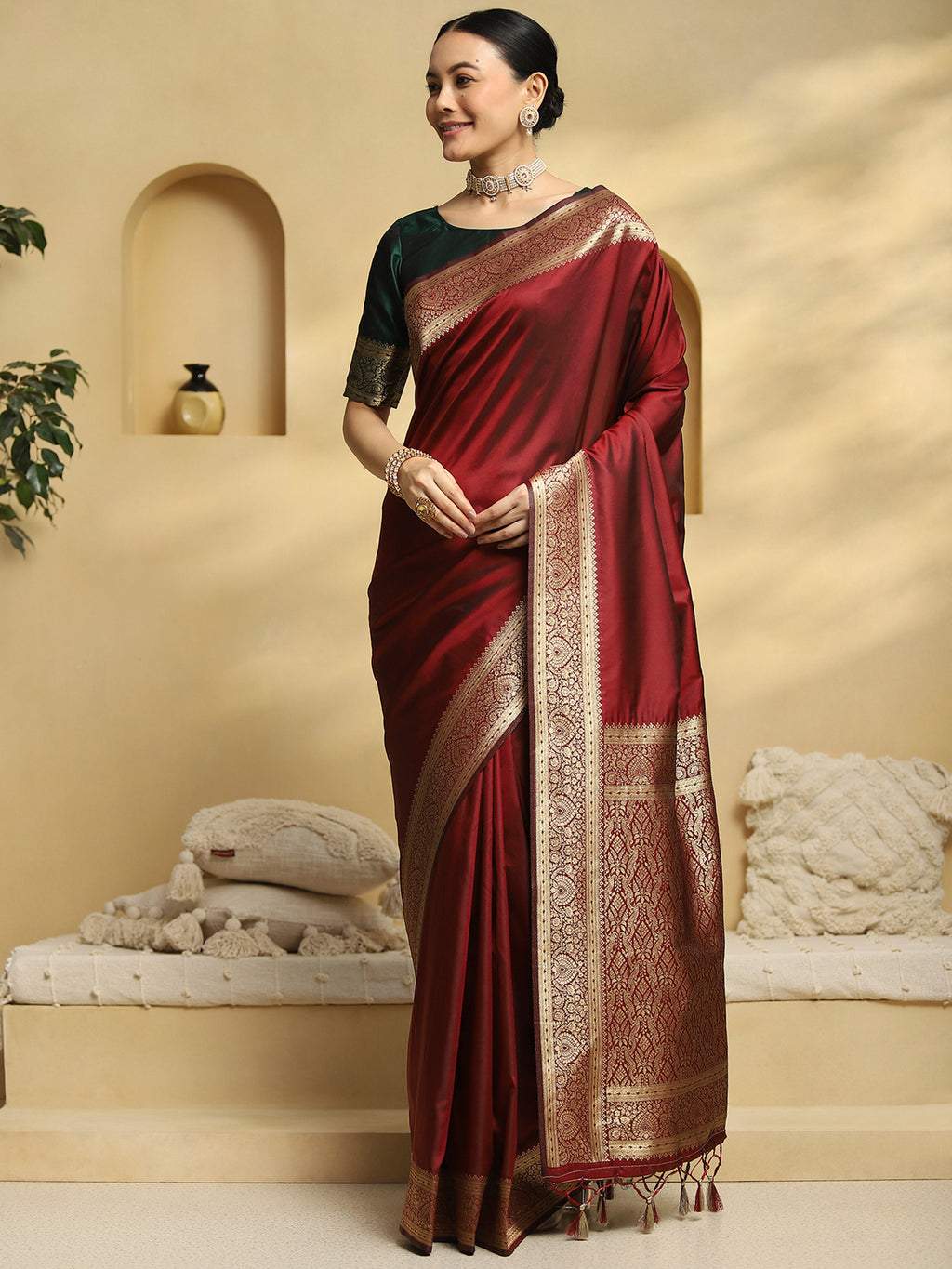 soft silk maroon woven design designer saree with blouse piece 32pakhi3201
