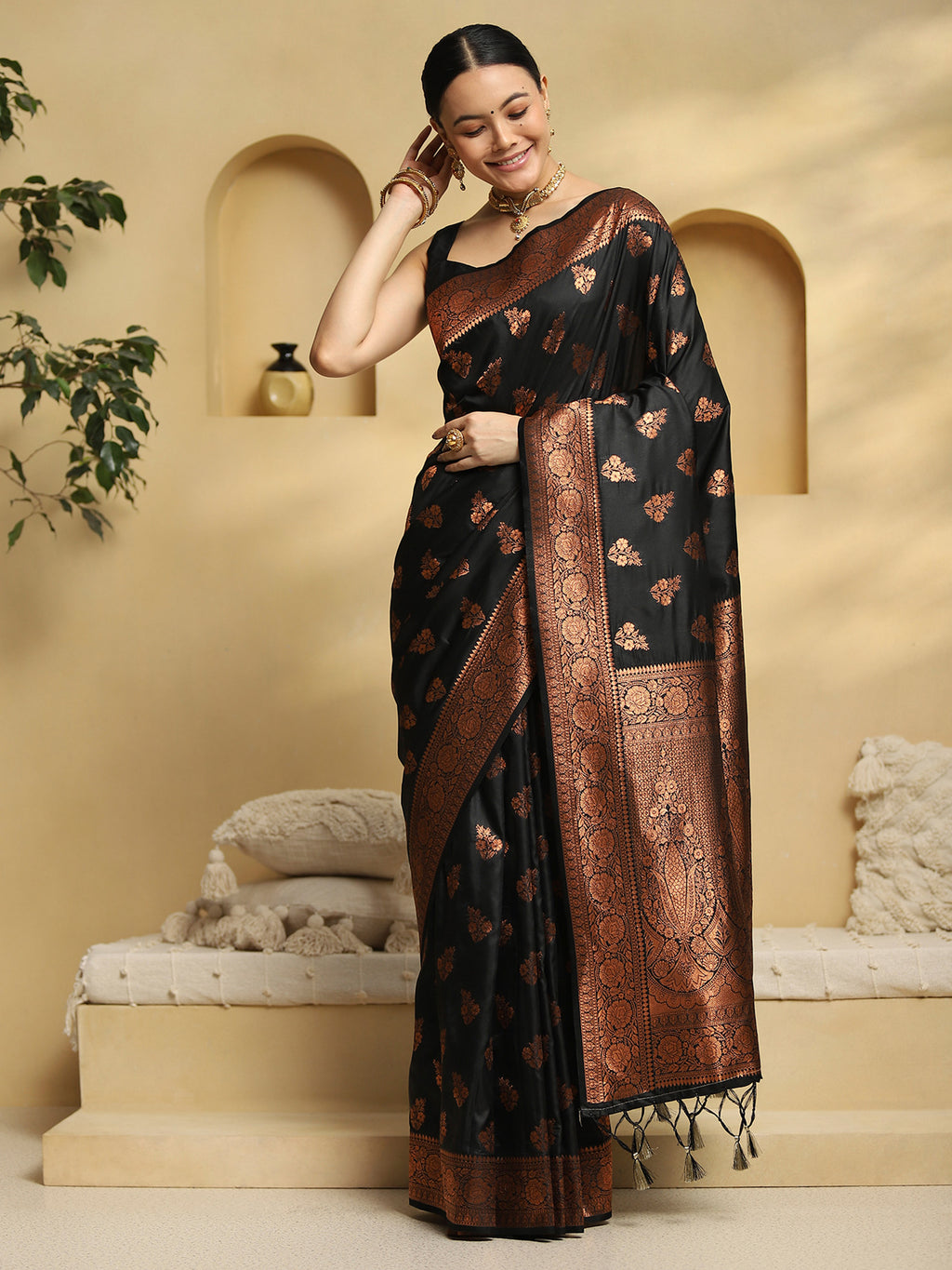 soft silk black woven design designer saree with blouse piece 33pakhi3305