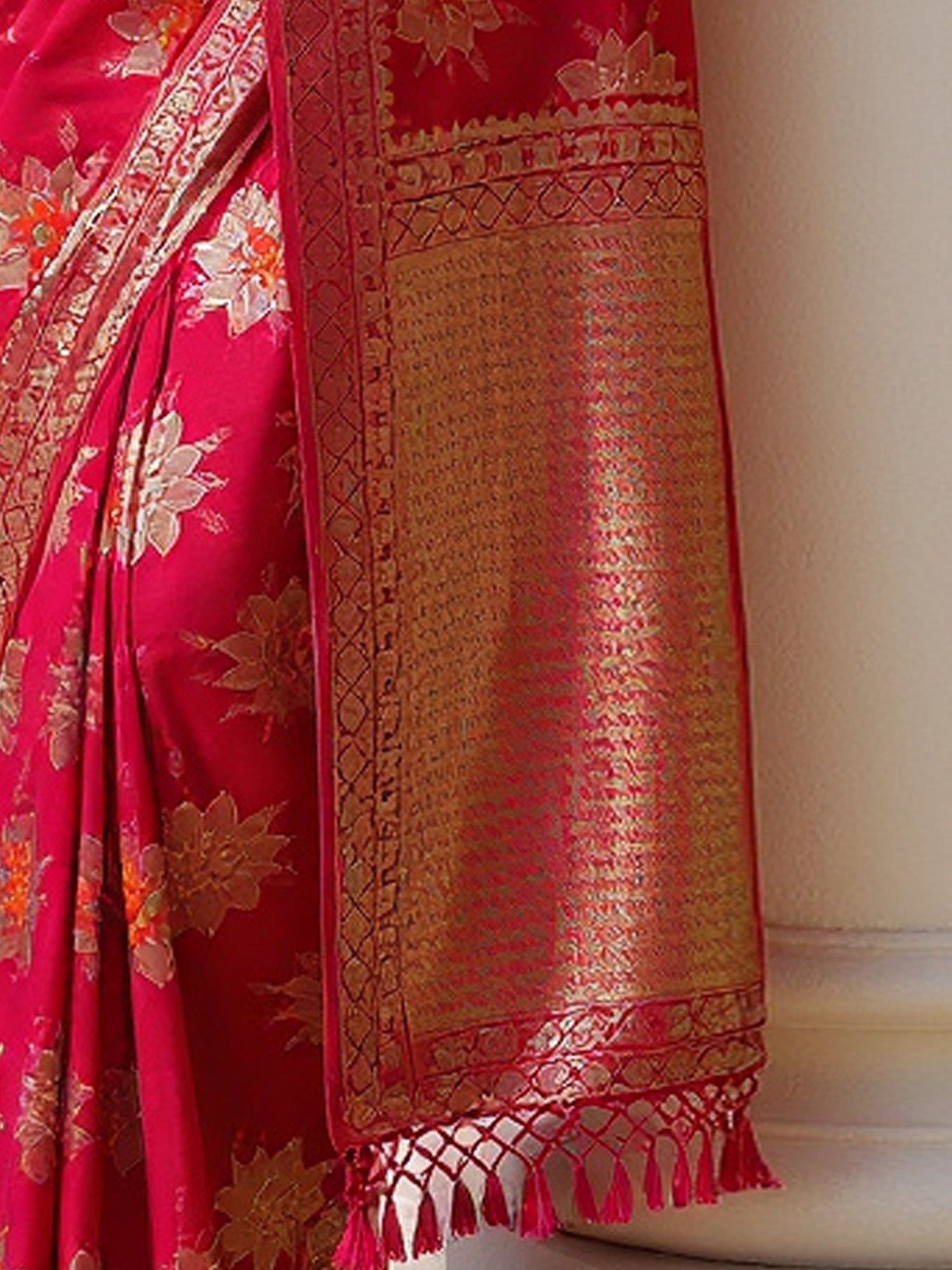silk blend pink woven design designer saree with blouse piece 6pakhi8103
