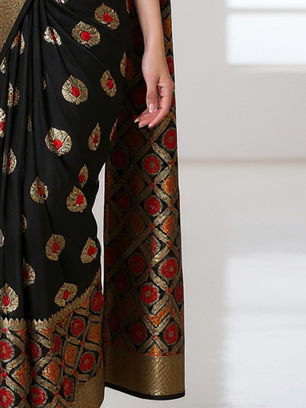 silk blend black woven design designer saree with blouse piece 6pakhi8104