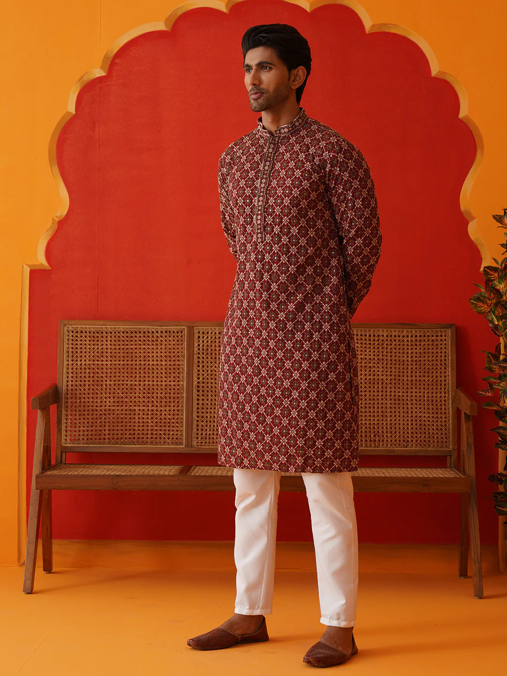 embroidered kurta pyjama set for men maroon