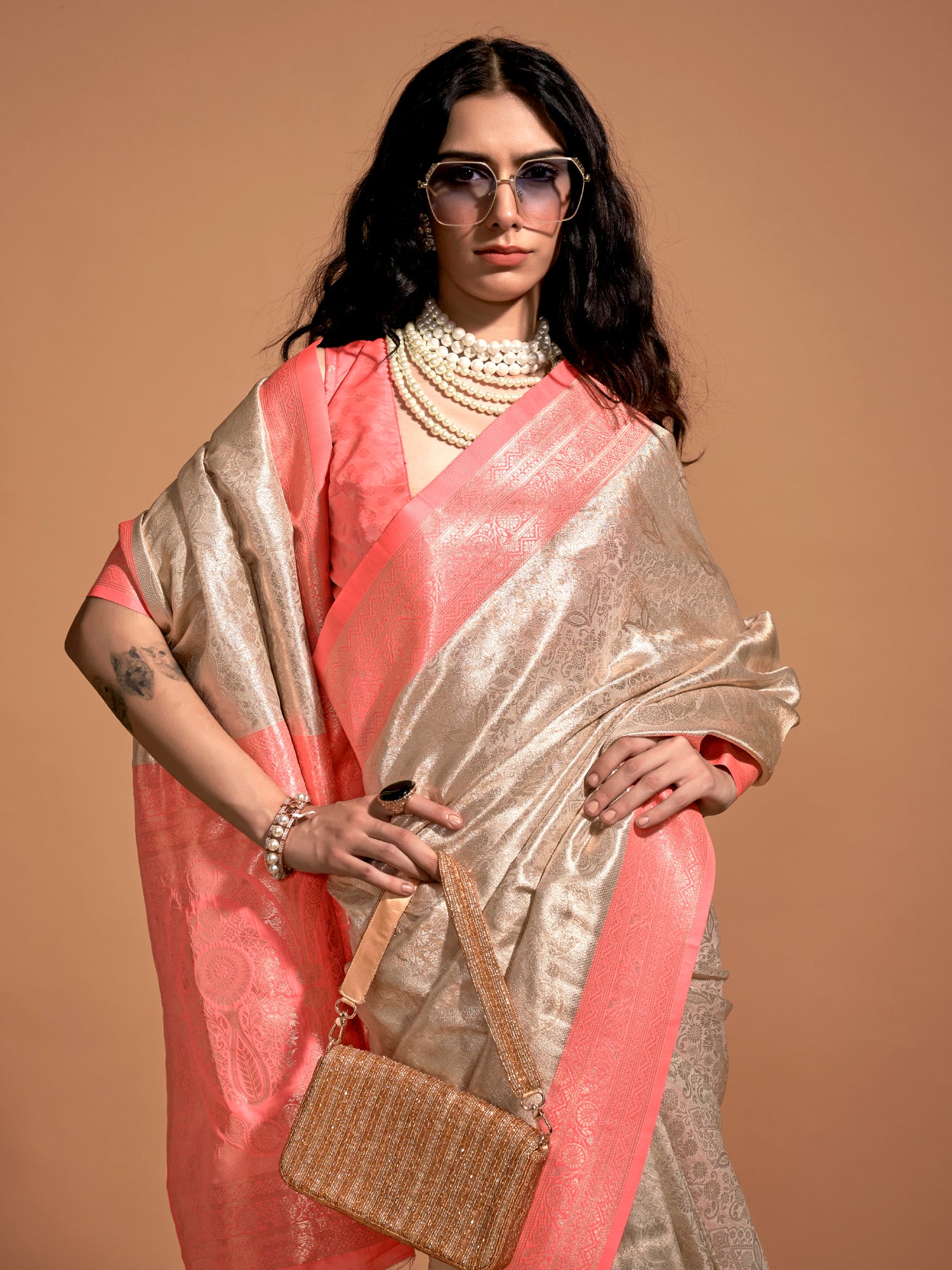 kanjeevaram silk cream wovendesign designer saree with blouse piece knjpurm358003