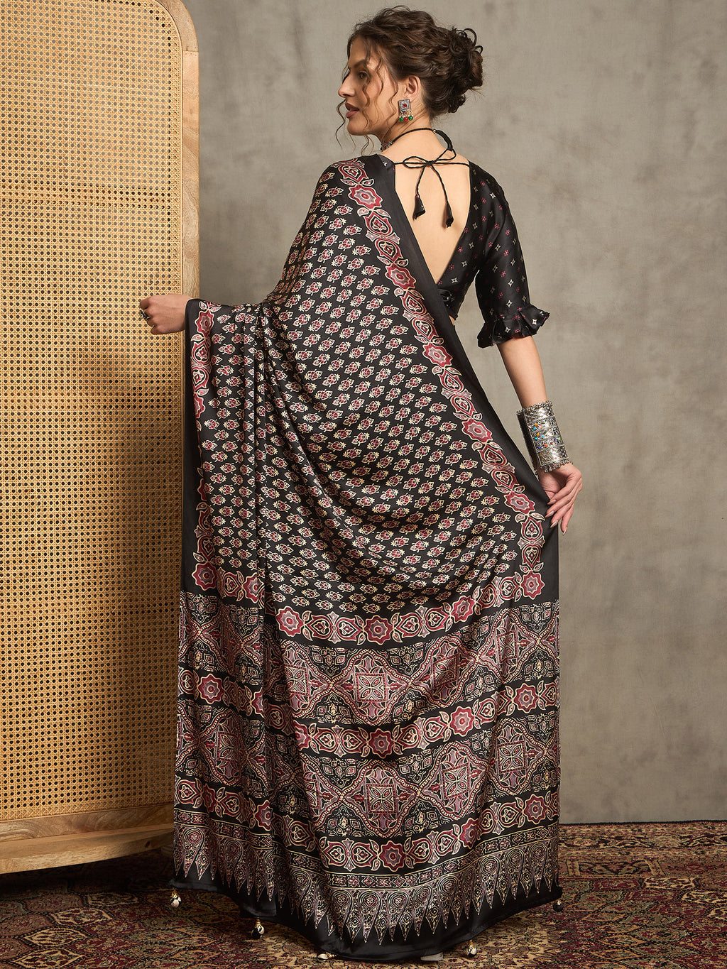 pure crepe black printed designer saree with blouse piece norajrk103