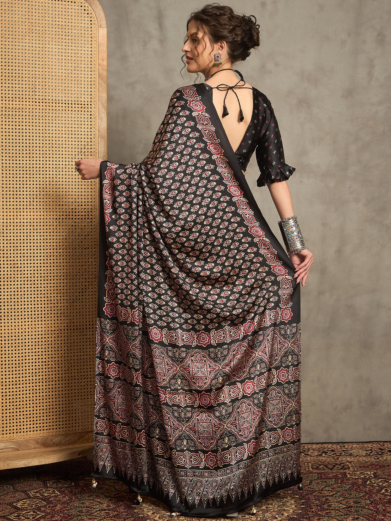 pure crepe black printed designer saree with blouse piece norajrk103