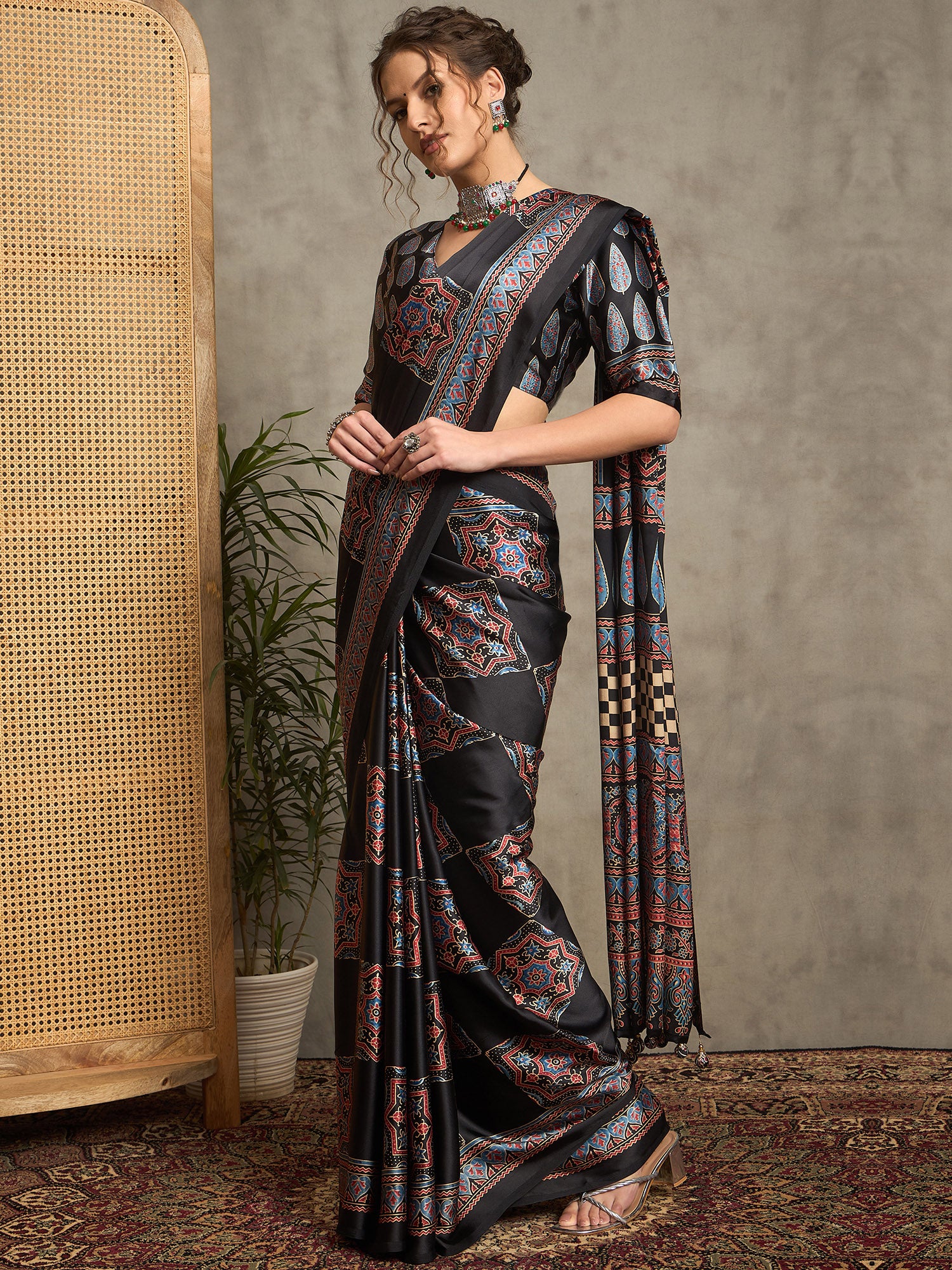 pure crepe black printed designer saree with blouse piece norajrk106