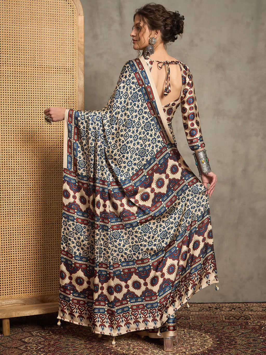 pure crepe cream printed designer saree with blouse piece norajrk107