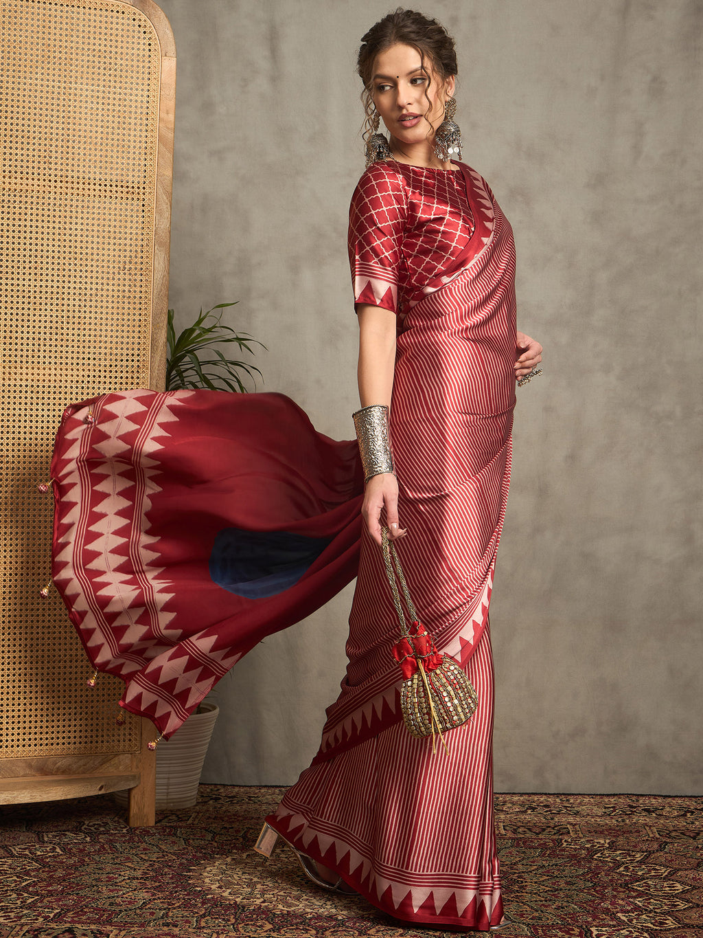 pure crepe red printed designer saree with blouse piece norajrk108