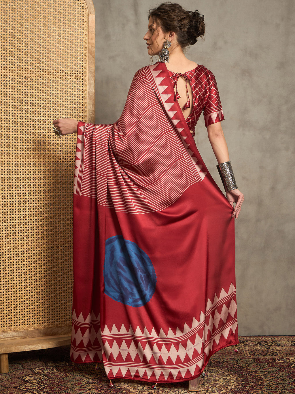 pure crepe red printed designer saree with blouse piece norajrk108