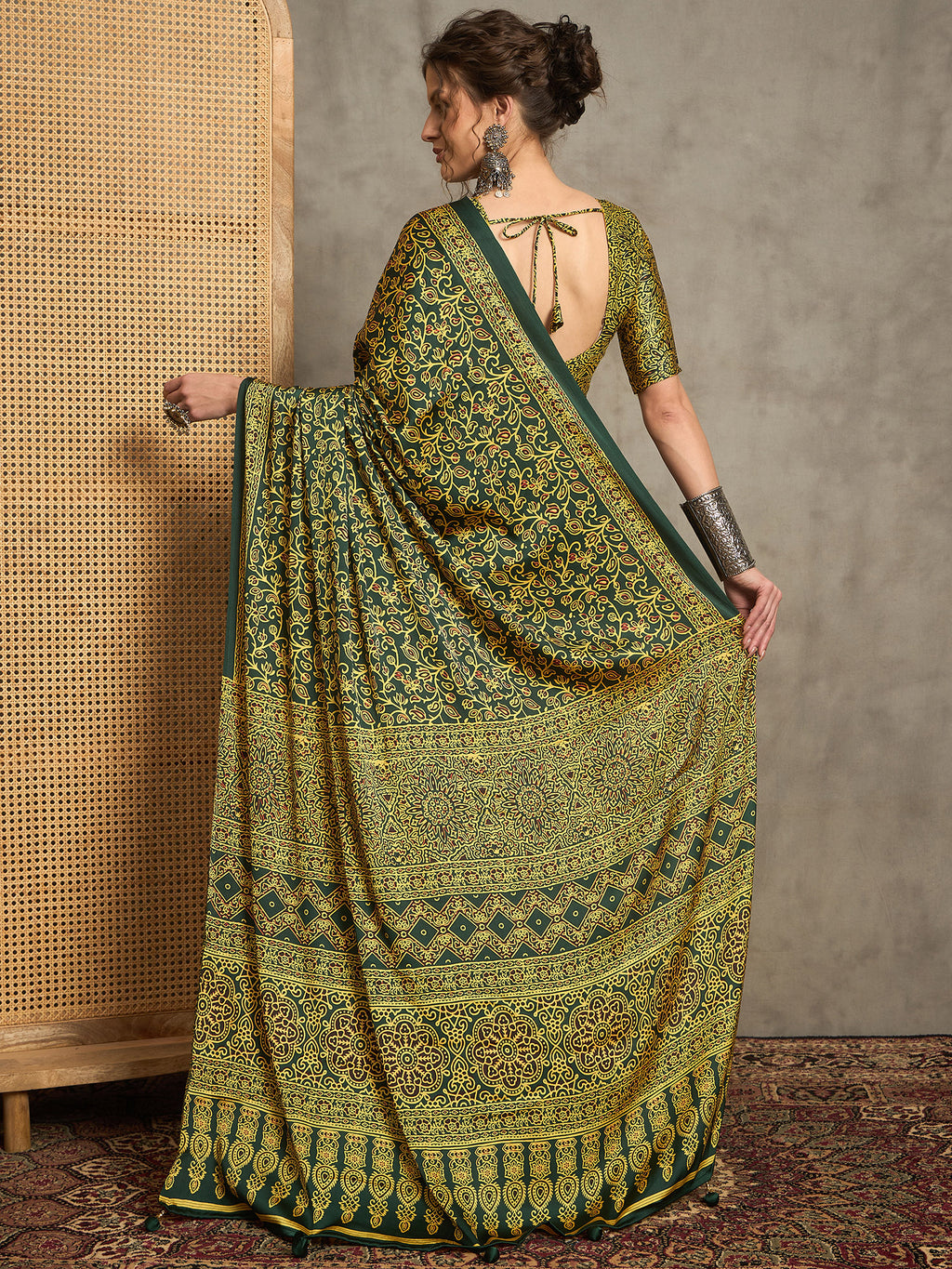 pure crepe green printed designer saree with blouse piece norajrk109