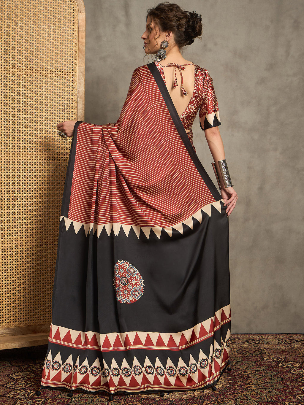 pure crepe maroon printed designer saree with blouse piece norajrk110