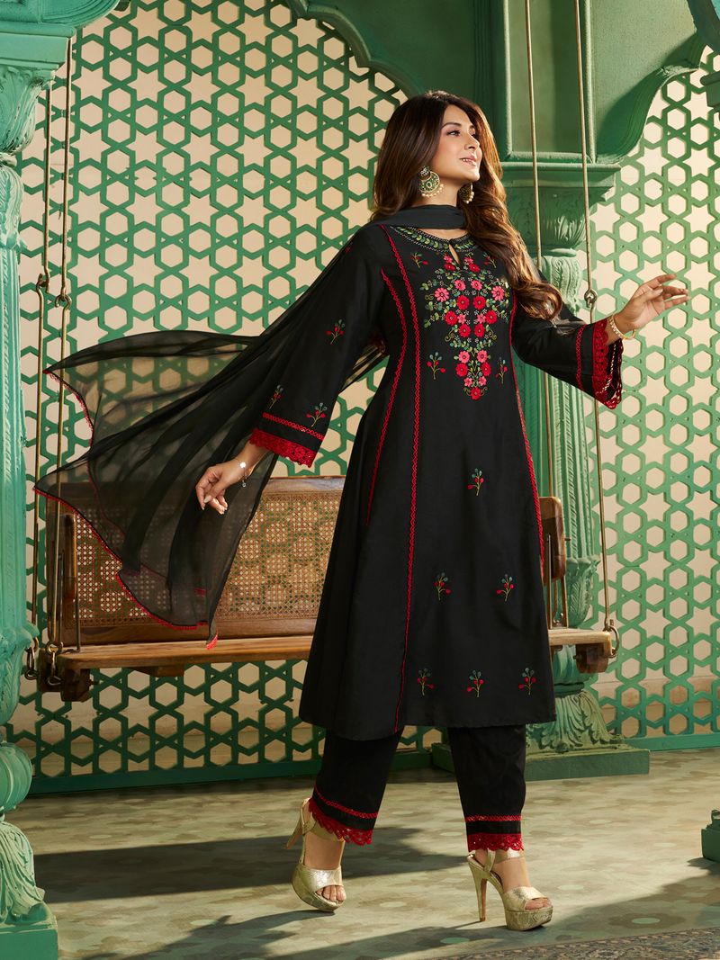 black embroidered kurta set