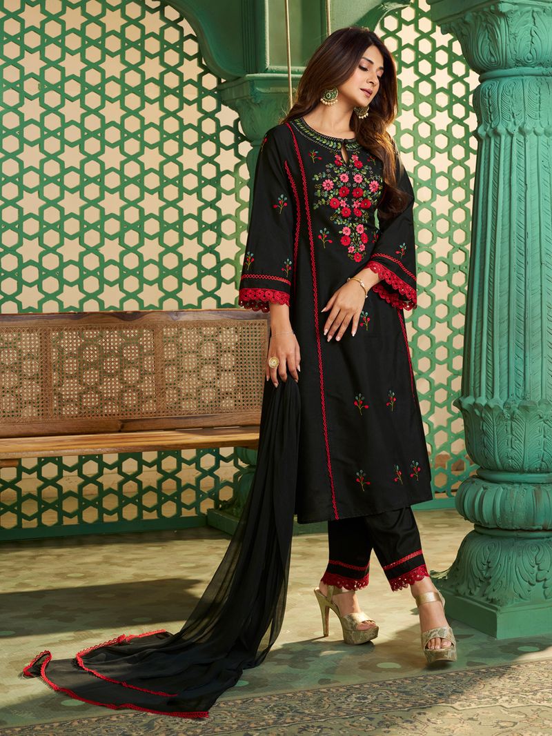 black embroidered kurta set