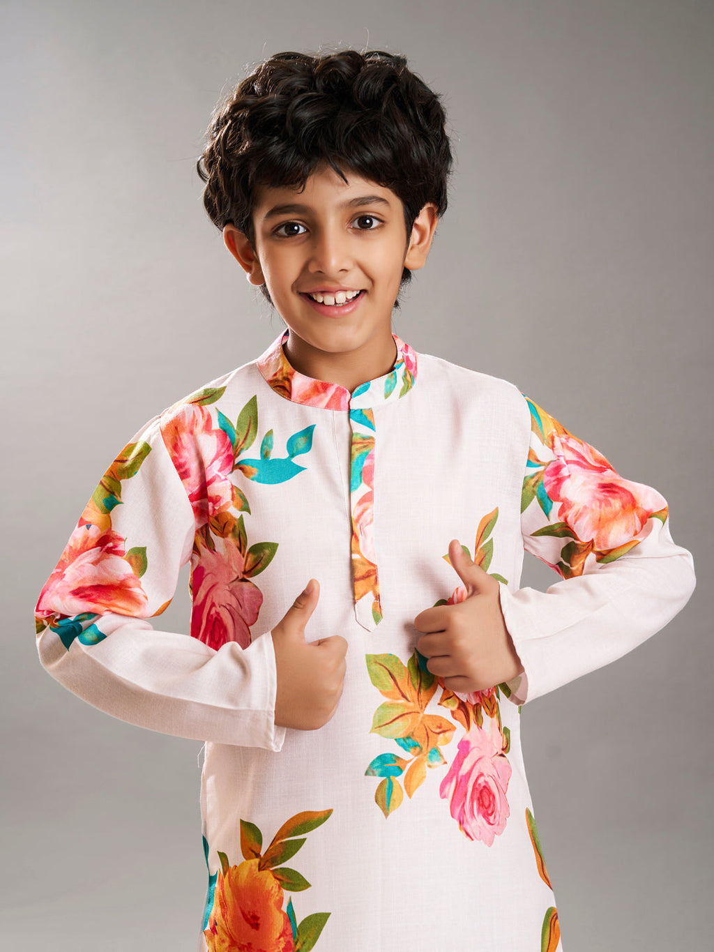 full sleeves floral print straight cut kurta with pyjama offwhite