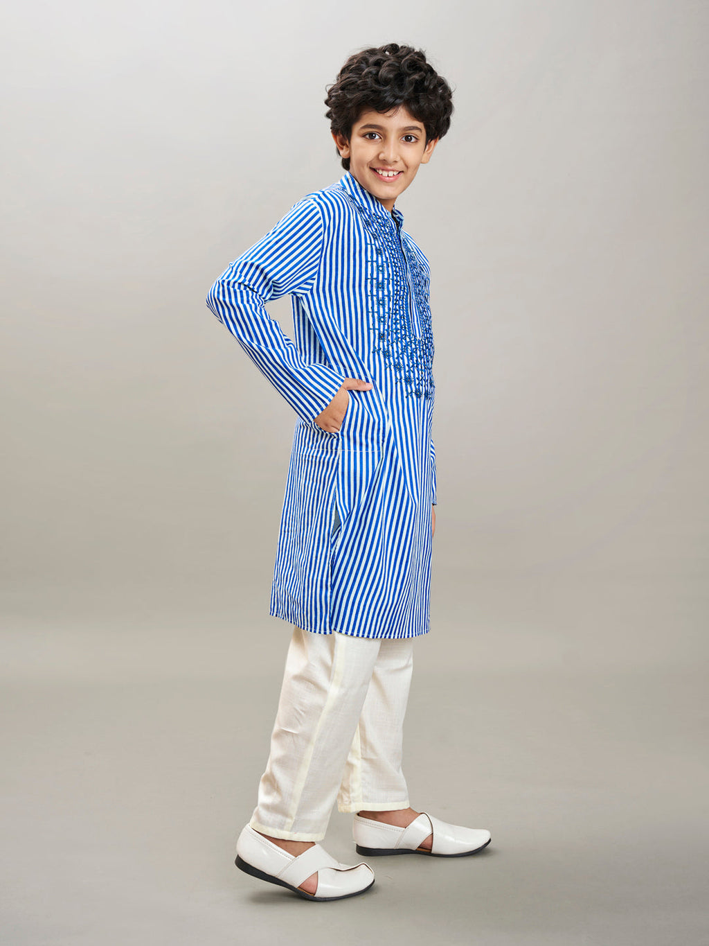 full sleeves striped print with embroidery straight cut kurta with pyjama blue