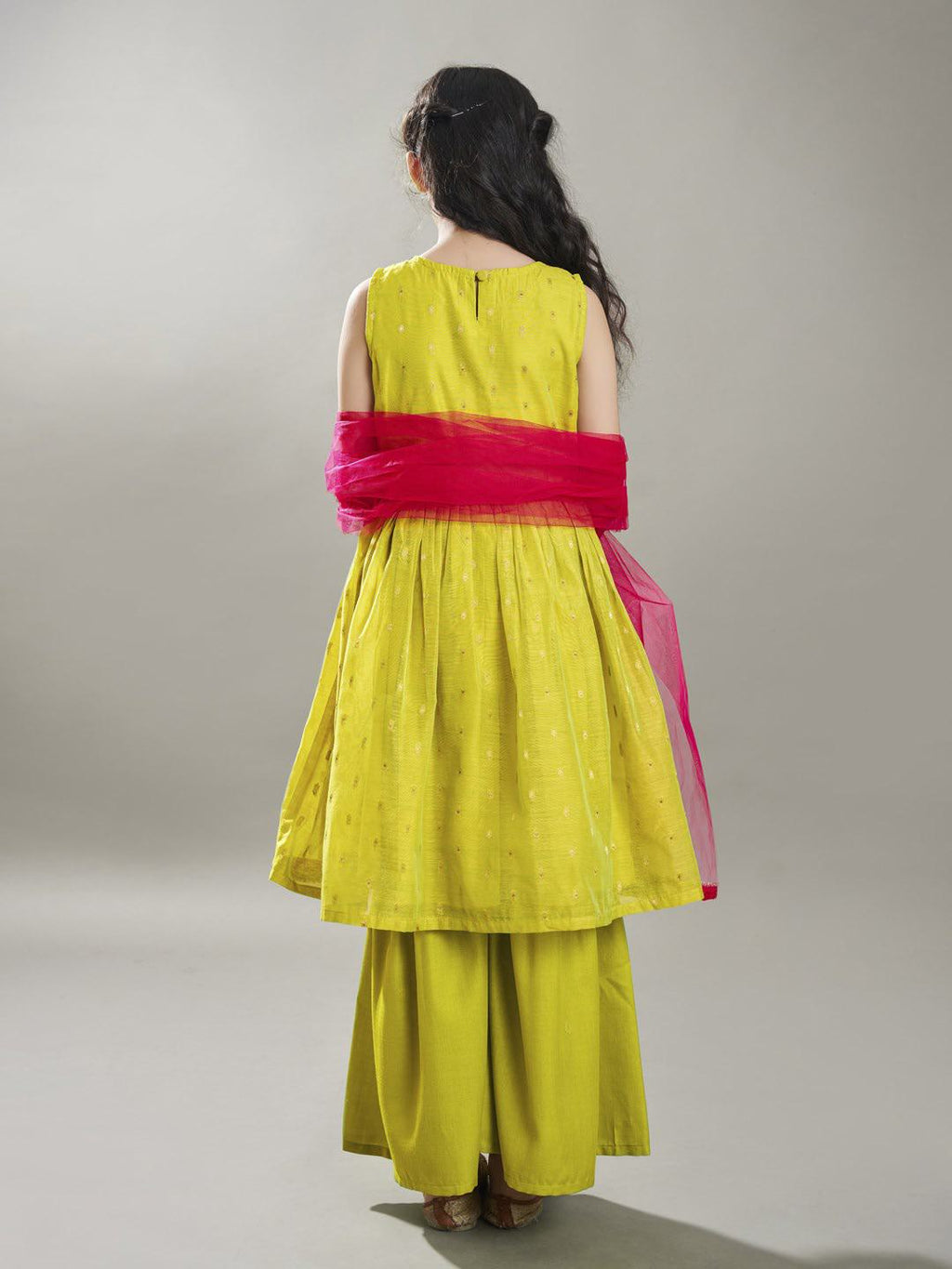 girls ethnic motifs woven design kurta with sharara with dupatta