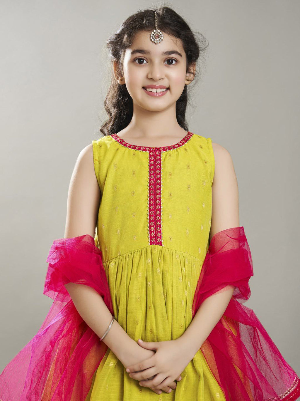 girls ethnic motifs woven design kurta with sharara with dupatta