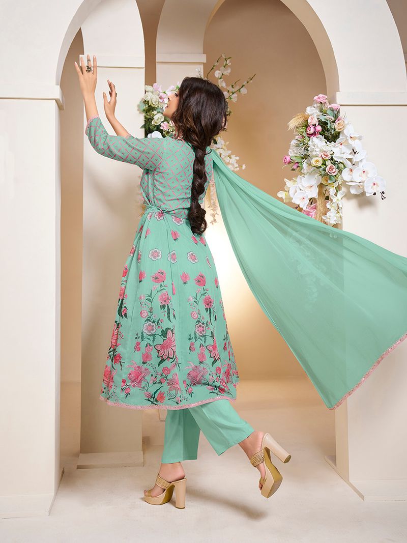 jennifer winget floral printed anarkali kurta with trouser dupatta
