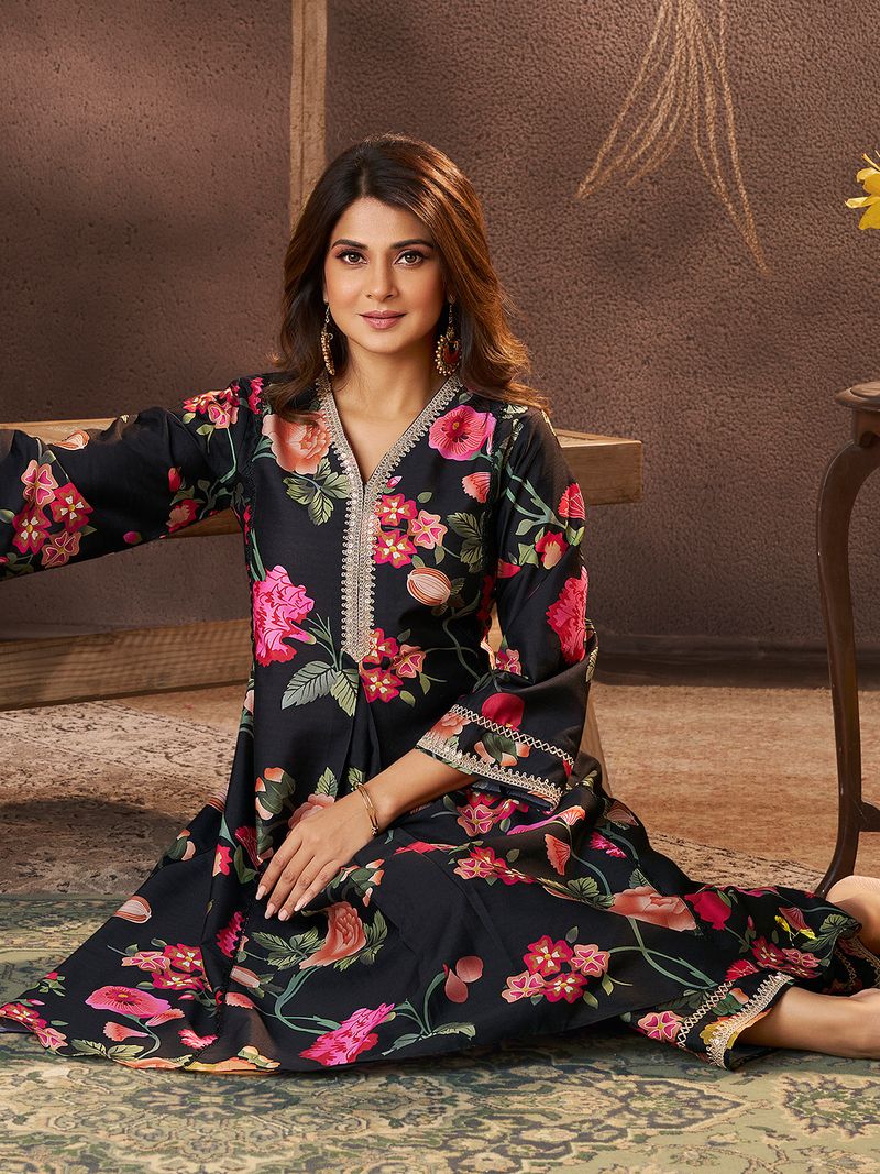 black floral printed kurta set